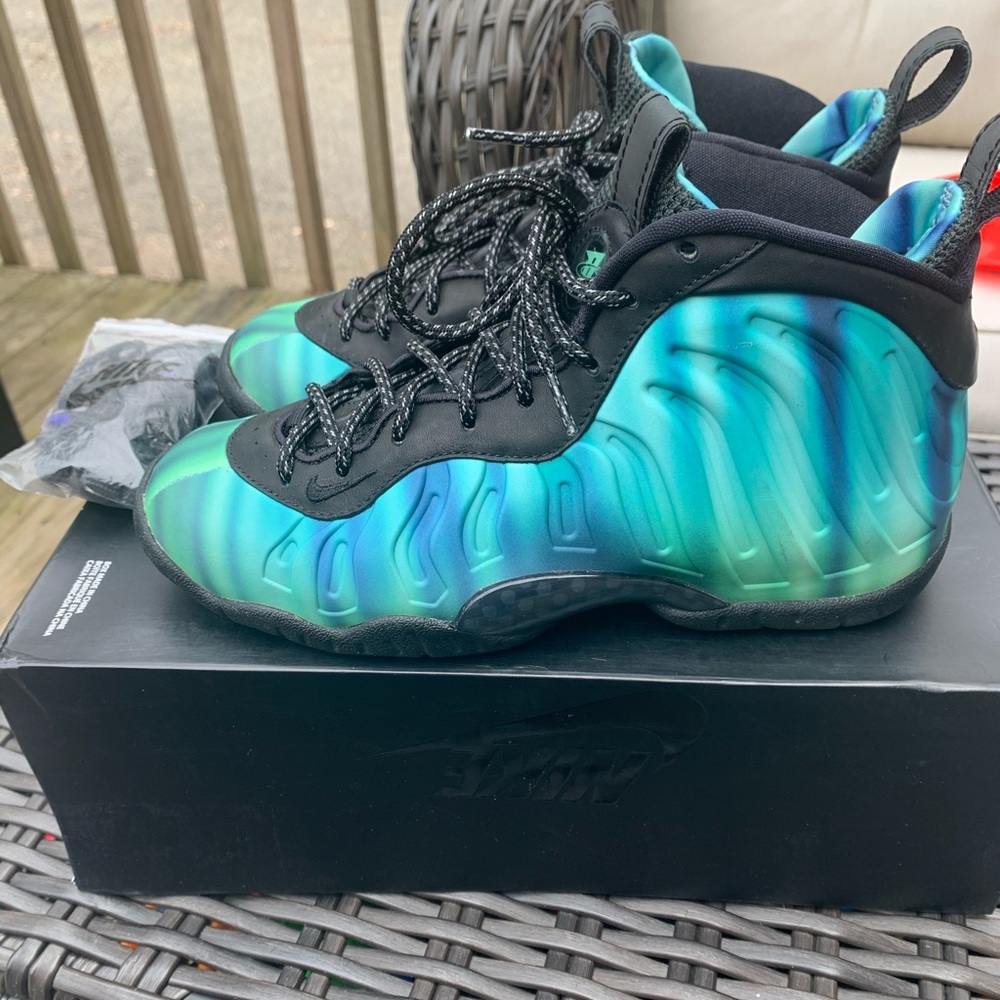 Nike Foamposites - Picture 2 of 3